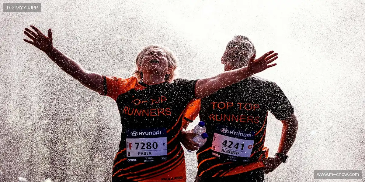 🏟️比赛场馆热浪翻滚，赛点节奏不容停歇！🔥